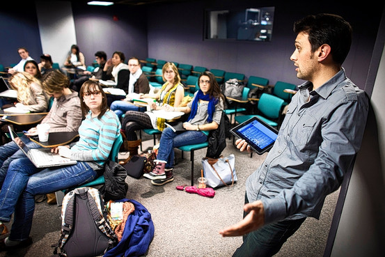 PJ-AZ788_SCHOOL_G_20110308180640